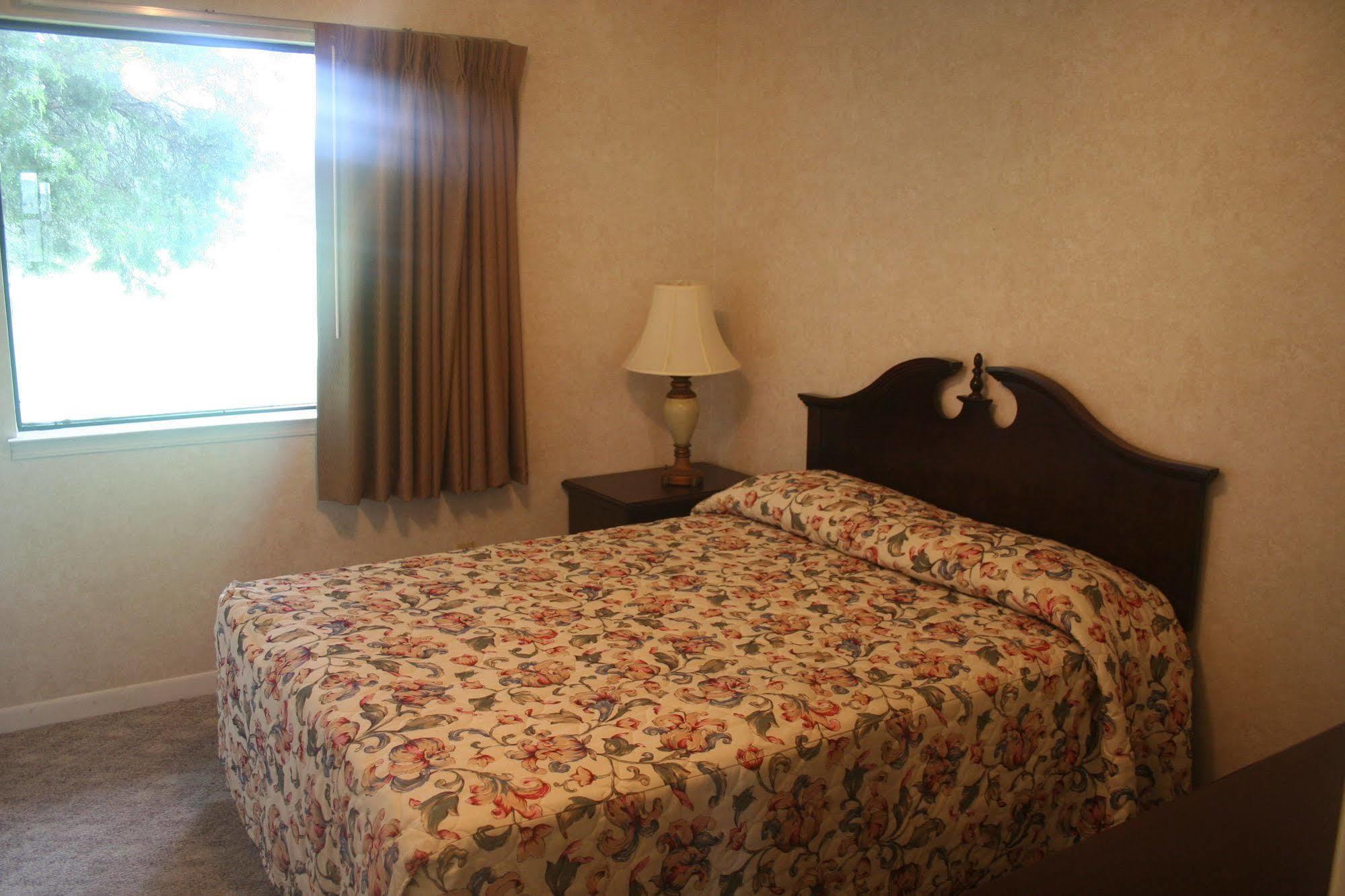 King'S Inn Huntsville Esterno foto