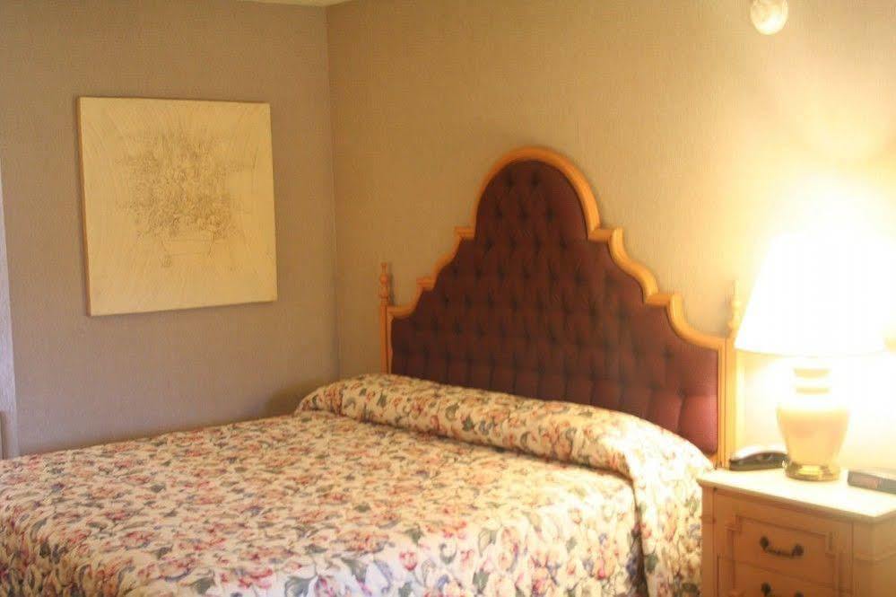 King'S Inn Huntsville Esterno foto